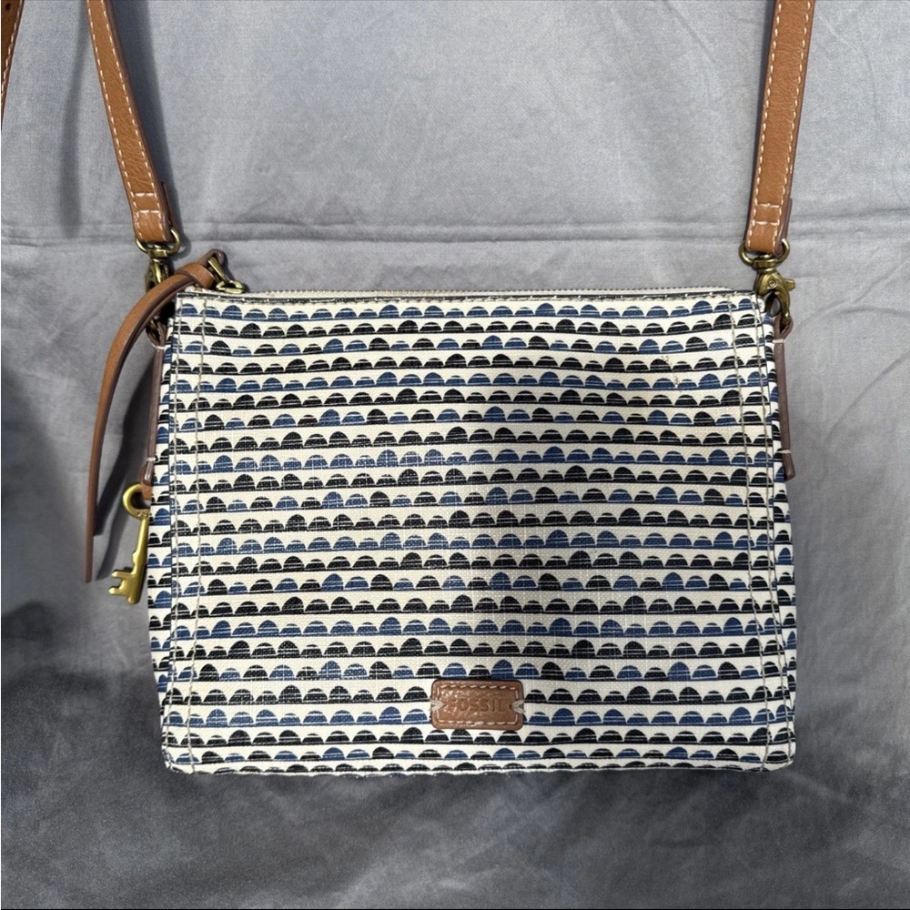 Fossil Emma Crossbody Purse Multicolor Pattern Zipper Colorful Key